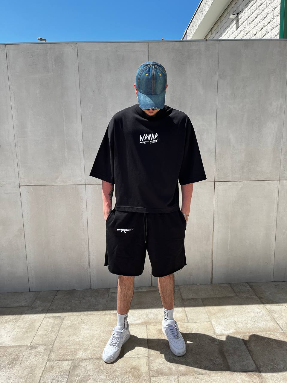 TEE OVER / WANNA-SHORT
