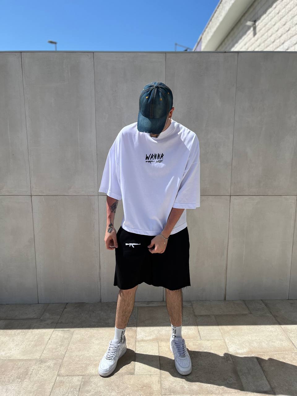 TEE OVER / WANNA-SHORT